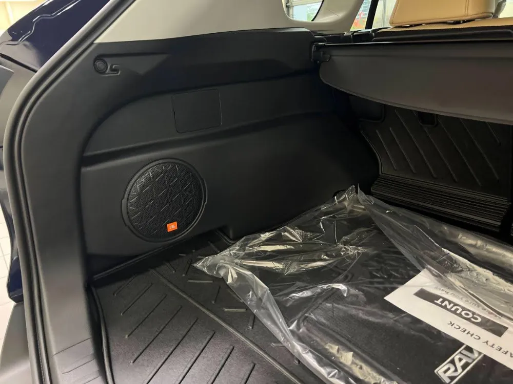 2022 Toyota RAV4 Hybrid Limited Blueprint w: Beige Interior 18